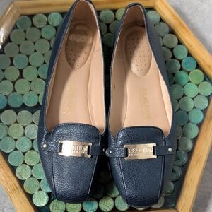 Kenneth Cole Reaction Navy Pebbled Leather Slip-On Loafers with Gold Hardware